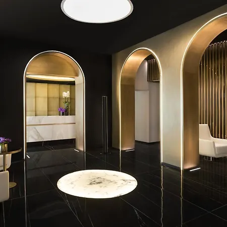 The Pantheon Iconic Hotel, Autograph Collection 5* Roma