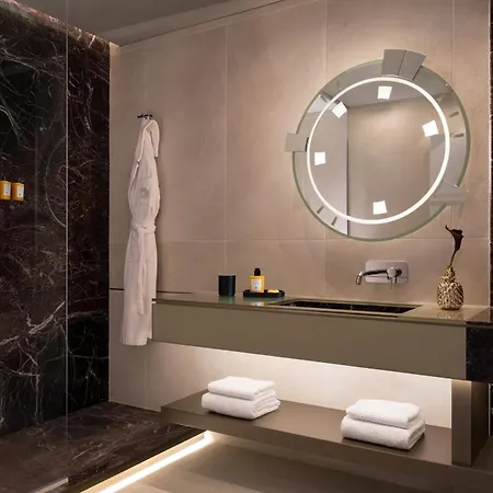 The Pantheon Iconic Hotel, Autograph Collection Hotel 5*