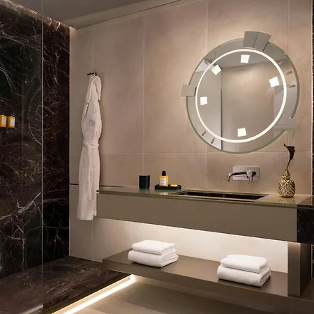 The Pantheon Iconic Hotel, Autograph Collection Hotel 5*
