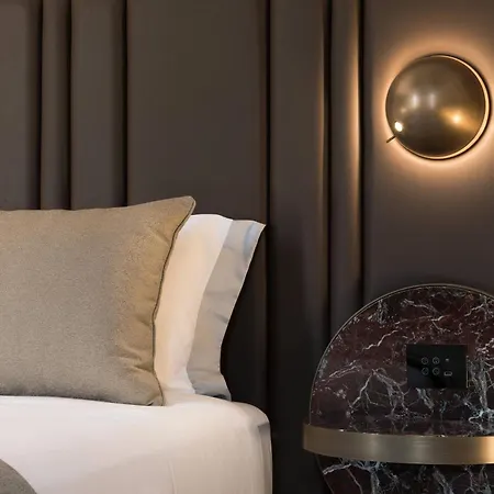 The Pantheon Iconic Hotel, Autograph Collection 5* Roma