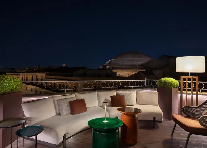 מלון The Pantheon Iconic Hotel, Autograph Collection רומא