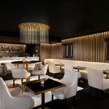 The Pantheon Iconic Hotel, Autograph Collection Szálloda 5*